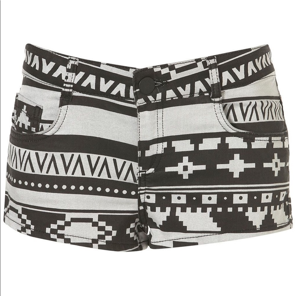 TOPSHOP Aztec Shorts, Hotpants